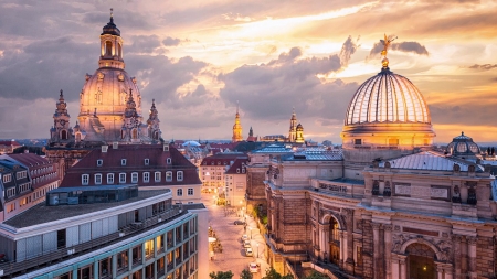 SAKŠU ŠVEICE: BAUCENE, DRĒZDENE, MEISENE UN BASTAJA!